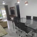Praia Das Toninhas Ubatuba Ap Novo E Mobiliado Condominio Com Piscina